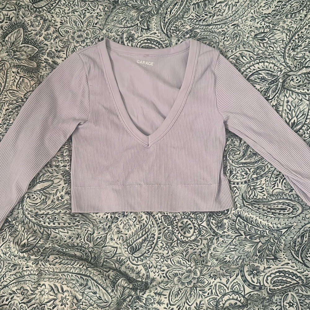 Garage brand cropped lavender top